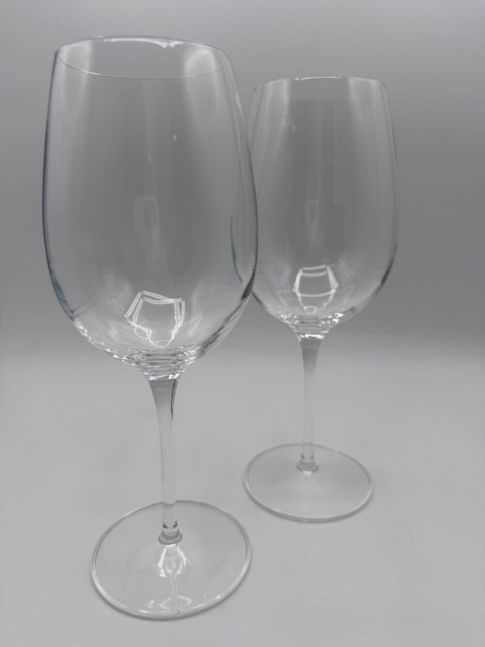 Luigi Bormioli Set Of 2 Clear Crystal Wine Glasses 10" Tall Elegant Stemware